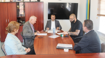 W LO we Wschowie szykuje się modernizacja. Właśnie podpisano umowę