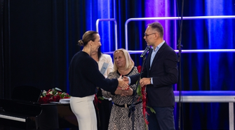 Nagrody otrzymało 15 nauczycieli. Gminny Dzień Edukacji Narodowej we Wschowie 