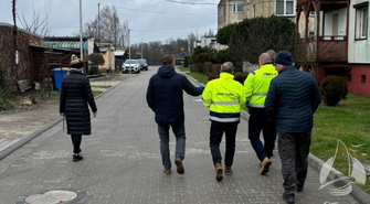 Utwardzona droga, kanalizacja deszczowa i nowe oświetlenie. Łącznik między ulicami gotowy