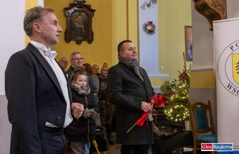 Chór KUL zachwycił kolędami we Wschowie. Na koncert zaprosił Zarząd Powiatu Wschowskiego