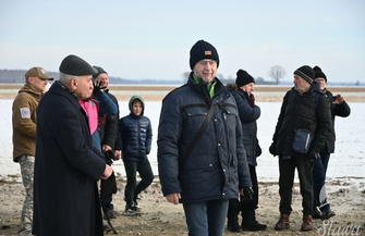 Ze Sławy do Przybyszowa w hołdzie ofiarom. W Marszu Pamięci wzięło udział 80 osób FOTO