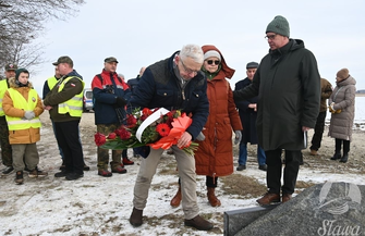 Ze Sławy do Przybyszowa w hołdzie ofiarom. W Marszu Pamięci wzięło udział 80 osób FOTO