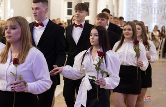 Ostatnie sto dni do matury. Studniówka w I ZS im. Stanisława Staszica we Wschowie GALERIA