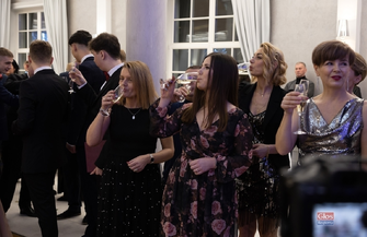 Ostatnie sto dni do matury. Studniówka w I ZS im. Stanisława Staszica we Wschowie GALERIA