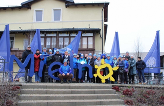Wschowskie morsy i foczki na międzynarodowym zlocie w Mielnie Ponad 8500 uczestników brnęło przez zimne fale