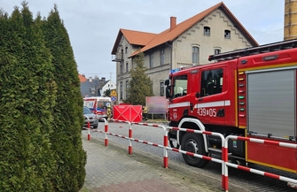 Śmiertelny wypadek w Sławie. Kierowca fiata potrącił 81-latka