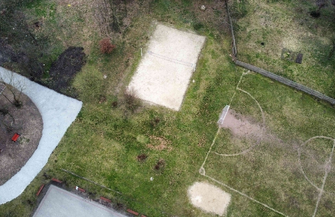 Na terenie szkoły w Starych Drzewcach powstanie nowe wielofunkcyjne boisko. Prace projektowe dobiegająkońca