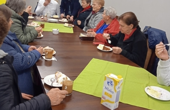 Szlichtyngowa świętuje Dzień Kobiet. Burmistrz z życzeniami w Klubach Senior
