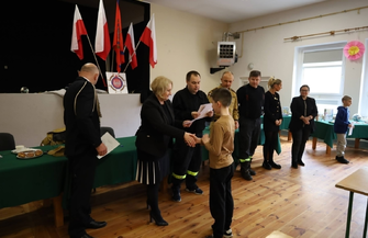 Młodzi strażacy w akcji. Turnieju Wiedzy Pożarniczej w Szlichtyngowej