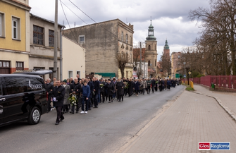 Wschowa pożegnała ks. prałata Zygmunta Zająca. Przez miasto przeszła procesja żałobna FOTO