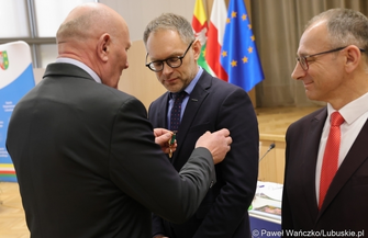 Burmistrz Antkowiak wśród odznaczonych za zasługi dla województwa. To ogromna motywacja do dalszej pracy