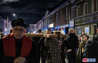 Droga Krzyżowa ulicami Wschowy FOTO