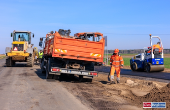 Asfalt na nowej ścieżce rowerowej już się układa A. Bielawski Wielu mówi o koncepcjach ja pokazujęrealne działania