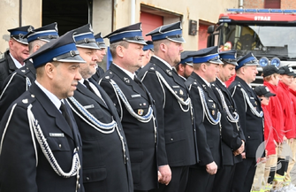 Strażacy ze Sławy mają nowy wóz To średni samochód ratowniczo-gaśniczy marki Scania