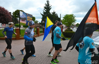 Sztafeta Pamięci Gen. Tadeusza Buka dotarła do Sławy. 400 kilometrów ku pamięci