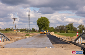 Most na Rowie Krzyckim niemal gotowy. A. Bielawski Wkrótce będzie można już przejść do jego eksploatacji