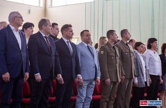 Staszic pożegnał abiturientów. Były wzruszenia podziękowania i słowa wsparcia przed maturąFOTO