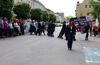 Szlichtyngowa świętowała 233. rocznicę Konstytucji 3 Maja - msza przemówienia i patriotyczny spektakl