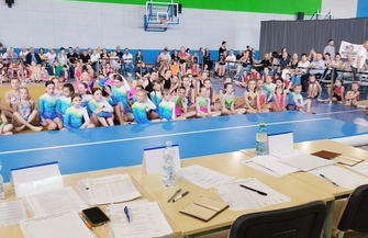 Akrobatki ze Wschowy triumfująw Szczecinku. Posypały się prawie same złote medale