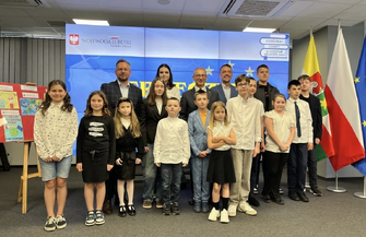 Uczennice z I LO we Wschowie wyróżnione w konkursie fotograficznym na 20-lecie Polski w Unii Europejskiej