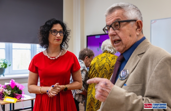 Maturzyści spotkali się po 60 latach. Wspomnienia i emocje w I LO we Wschowie