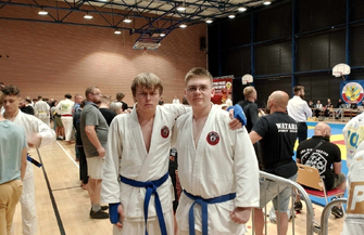 Sukcesy Ronin Wschowa na mistrzostwach. Zawodnicy Ju-Jitsu i Sumo z medalami
