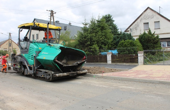 Przebudowa drogi na trasie Górczyna-Zamysłów postępuje FOTO