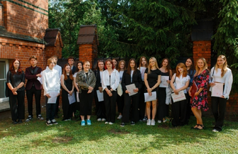 Uroczyste zakończenie roku szkolnego w I LO. Każdy z Was odniósł dziś sukces