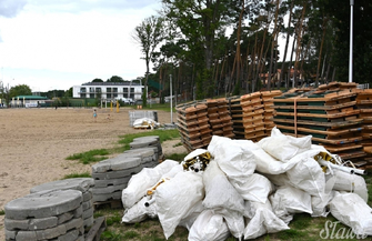 Rap Stacja Festiwal 2024. W Sławie ruszyła budowa festiwalowego miasteczka