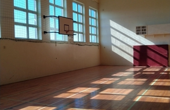 Uczniowie w lepszych warunkach już od września. Umowa na wymianęstolarki okiennej podpisana