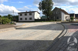 Przebudowa drogi w Łupicach. Nowe chodniki i zjazdy do posesji jużsą FOTO