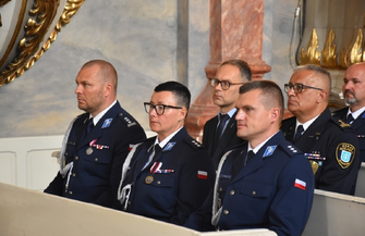 Święto Policji we Wschowie. Funkcjonariusze odebrali akty mianowania na wyższe stopnie