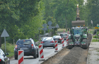 Trwa remont DW nr 278 w Łysinach. Sygnalizacja świetlna tylko do końca przyszłego tygodnia