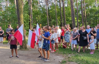 Patriotycznie w Lginiu. Harcerze oddali hołd bohaterom Powstania Warszawskiego
