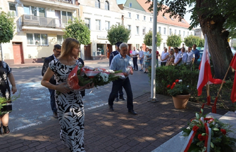 Szlichtyngowa oddała hołd bohaterom. Uroczystość w 80. rocznicę wybuchu Powstania Warszawskiego