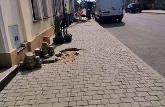 Budują sieć światłowodową w Szlichtyngowej