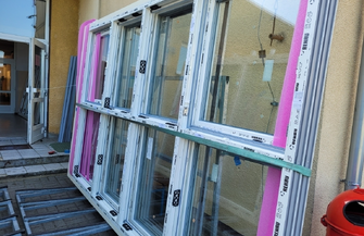 Trwa wakacyjna metamorfoza. Uczniowie ze Szlichtyngowej zyskają lepsze warunki do nauki