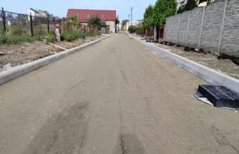 Gmina Szlichtyngowa realizuje projekty infrastrukturalne. Trwają prace budowlane