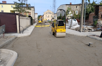 Gmina Szlichtyngowa realizuje projekty infrastrukturalne. Trwają prace budowlane