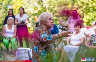 Teresa Lipowska spotkała się z mieszkańcami Wschowy. Ja przychodzę a tu pół miasta VIDEO
