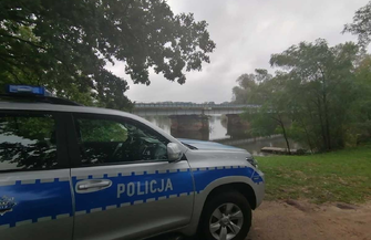 Wschowscy policjanci monitorują stan rzek. Starosta zwołał zespół zarządzania kryzysowego