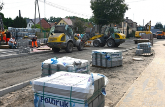 W Lipinkach uwijają się jak w mrowisku