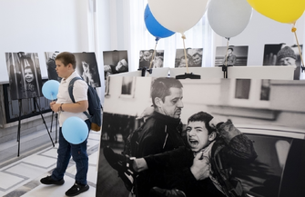 W Sejmie odbył się wernisażwystawy CODZIENNOŚĆ UTKANA Z nieDOSKONAŁOŚCI