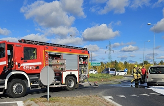 Pożar samochodu na obwodnicy Sławy. Szybka reakcja świadków była kluczowa