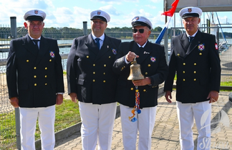 Marina w Sławie. Oficjalne podniesienie bandery Yacht Klub Polska