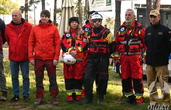 Zaginieni na jeziorze odnalezieni w lesie. Manewry Kajak