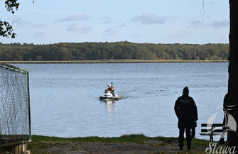 Zaginieni na jeziorze odnalezieni w lesie. Manewry Kajak