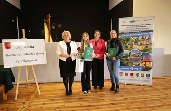 Stypendia Burmistrza dla najzdolniejszych. Chęć zdobywania wiedzy zaprocentuje