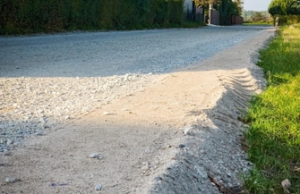 Siedlnica z nową drogą. Gminna inwestycja zakończona