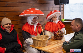 Konkursy a potem wspólna biesiada. KGW bawiły sięna II Ludowym Grzybobraniu ZDJĘCIA